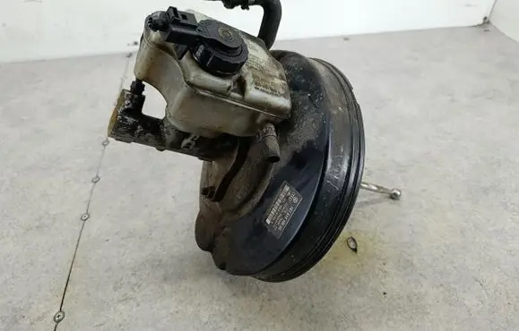 Audi A3 S3 8P Brake booster 1K1614105AE