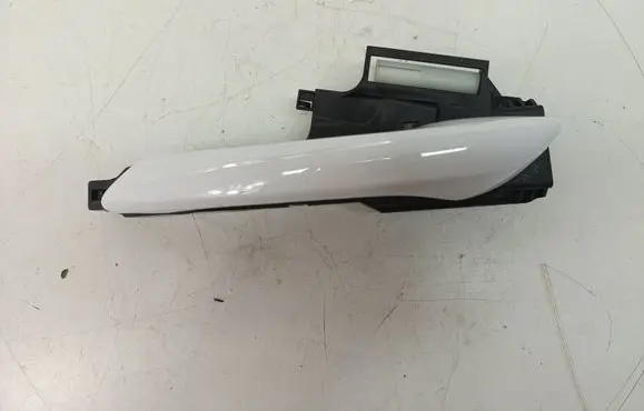 Hyundai Bayon Rear door exterior handle