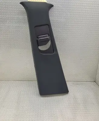 Mercedes-Benz ML W166 (B) pillar trim (top) A1668680139