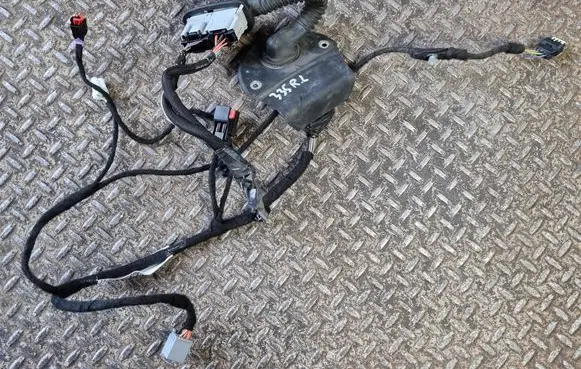 Dodge Durango III Rear door wiring loom 68333600AA P68333600AA