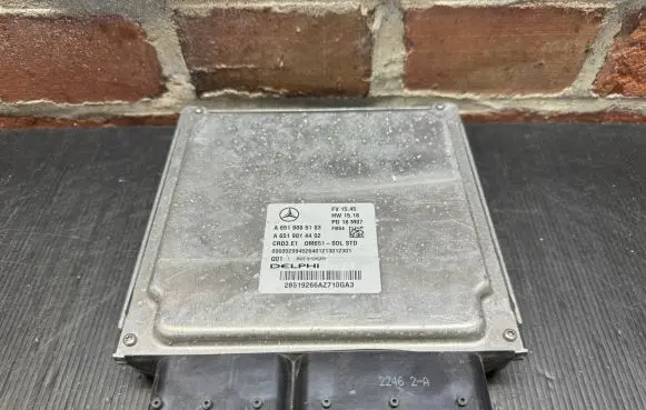 Mercedes-Benz CLA C117 X117 W117 Engine control unit/module A6519005103 A6519014402