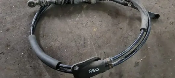 Gear shift cable linkage