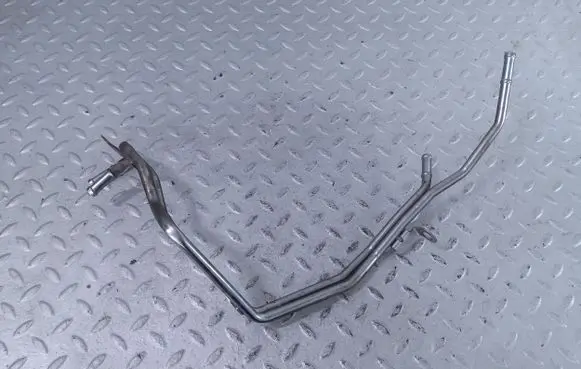 Gearbox oil cooler pipe/hose
