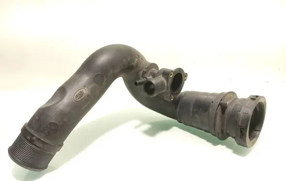 Land Rover Defender Intercooler hose/pipe JPLA6N650
