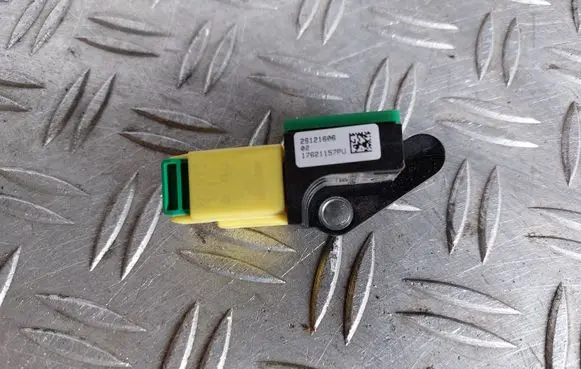 Volkswagen PASSAT B7 Airbag deployment crash/impact sensor 5N0959351B