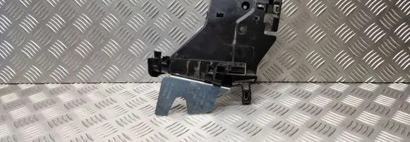 Volvo V70 Rear door exterior handle/bracket 30753743 08663909 983056101