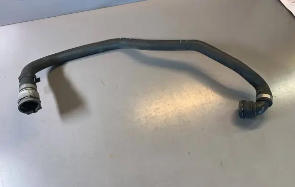 BMW 7 E65 E66 Engine coolant pipe/hose 8379979 64218379979