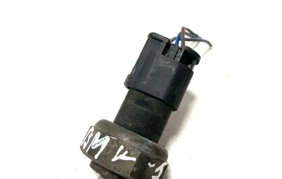 BMW 5 E39 Air conditioning (A/C) pressure sensor 4990007111 14520491A