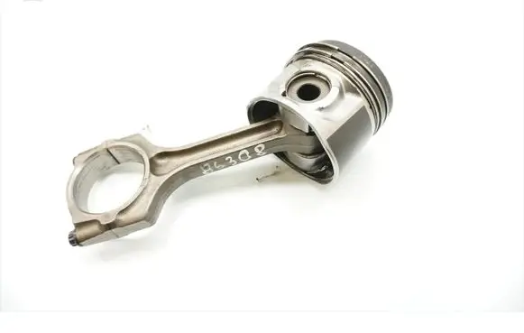 Honda Civic Piston with connecting rod N22A2