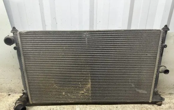 Seat Alhambra (Mk1) Coolant radiator 7M3121253B 862443U
