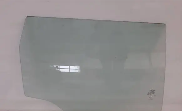 Mini Clubman F54 Rear door window glass 