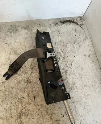Volvo XC70 Front seatbelt 6069365