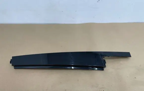 Land Rover Discovery Sport Other rear door trim element FK72255A81AA 3316C8C9A