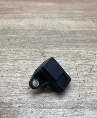 BMW 5 E39 Air pressure sensor 2246977