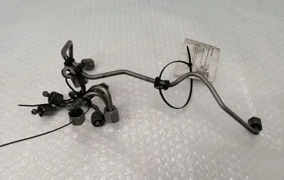 Mercedes-Benz E W212 Fuel injector supply line/pipe 