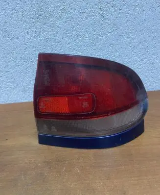 Mazda 626 Tailgate rear/tail lights 0431392 E1034