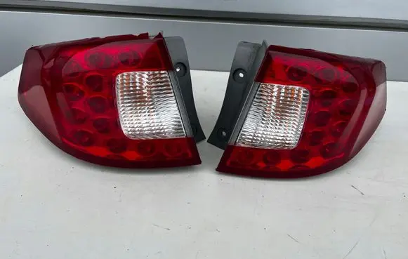 Subaru Impreza III Rear/tail lights set 20036