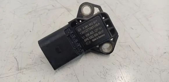 Audi A6 S6 C7 4G Air pressure sensor 0281002977 03G906051F