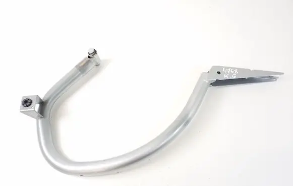 Mercedes-Benz CLA C117 X117 W117 Tailgate/trunk/boot hinge A1177500128