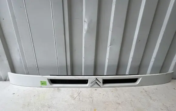 Citroen Jumper Front bumper upper radiator grill 1305094080