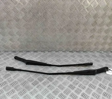 Audi RS6 C7 Windshield/front glass wiper blade 4G1955408D 4G1955407D