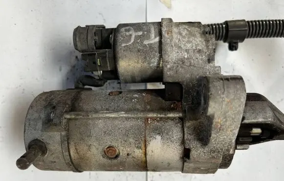 Toyota Avensis T250 Starter motor 281000G040 09H14 MS4280003180