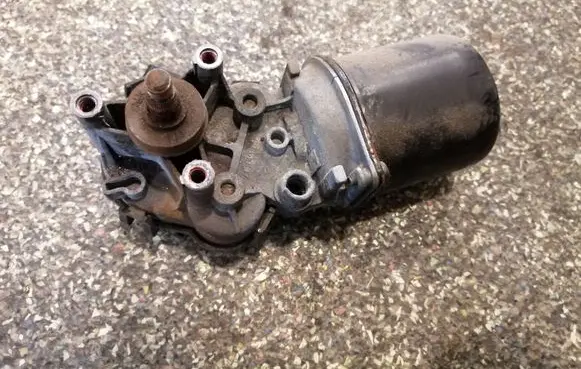 Peugeot Partner Wiper motor 964421078001 9644210780