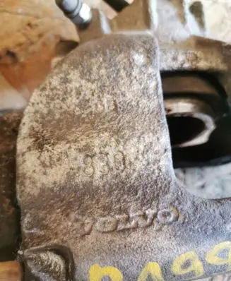 Volvo S60 Front brake caliper 830