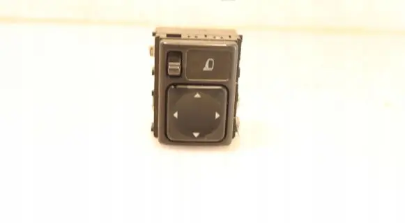 Infiniti FX Wing mirror switch