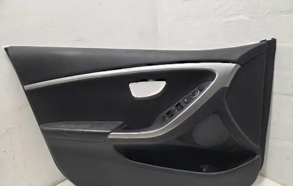 Front door card panel trim