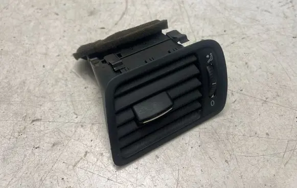 Volkswagen PASSAT B6 Dashboard side air vent grill/cover trim 3C1819701E