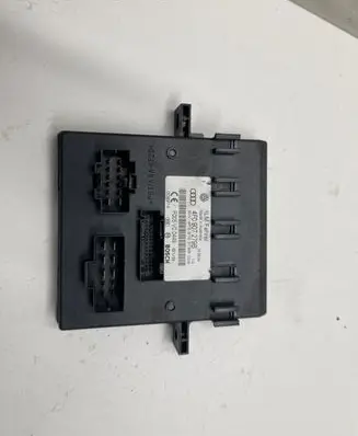 Audi A6 S6 C6 4F Light module LCM 4F0907279B