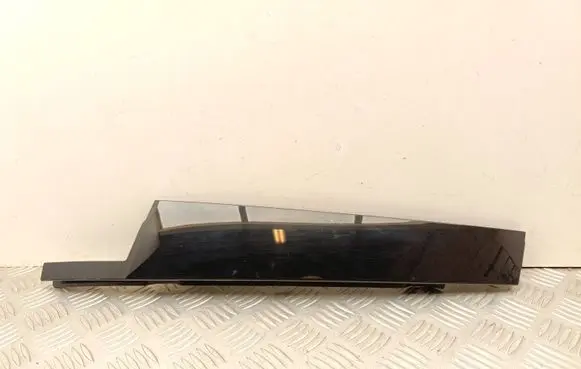 Skoda Enyaq iV Front door glass trim molding 5LA837902