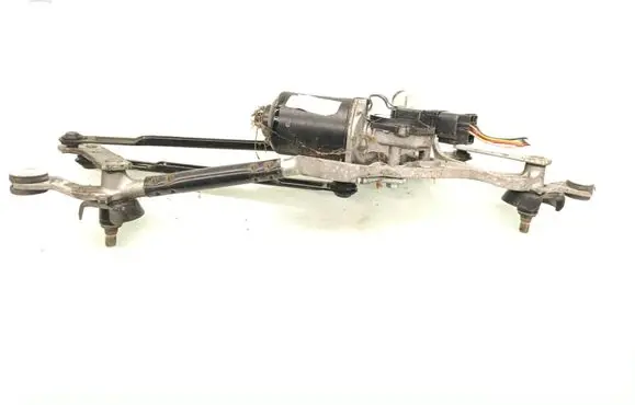 Front wiper linkage and motor
