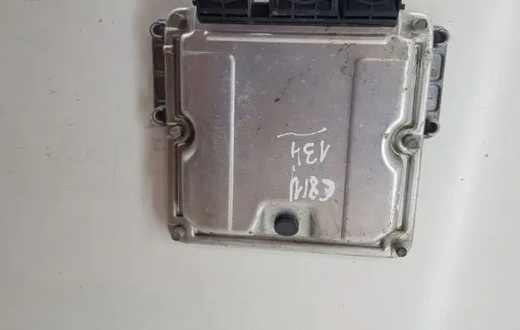 Citroen C8 Engine control unit/module 0281011033 9646719280