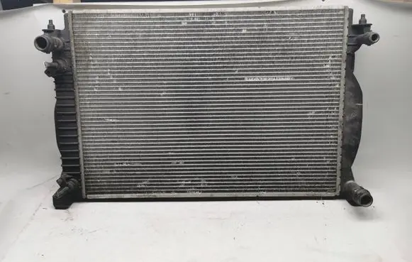 Coolant radiator