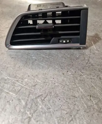 Peugeot 508 Dashboard side air vent grill/cover trim 9686445377