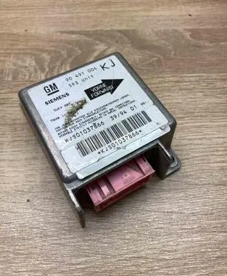 Opel Omega B1 Airbag control unit/module 90491004 5WK087