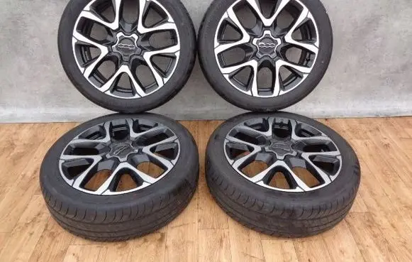 Fiat 500X R19 alloy rim 