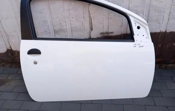 Citroen C1 Front door