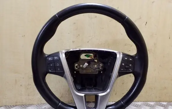 Volvo S60 Steering wheel P31250592 34110217A