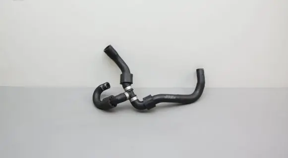 Volkswagen Tiguan Engine coolant pipe/hose 5N0122157BP