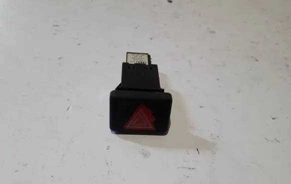 Audi A4 S4 B6 8E 8H Hazard light switch 8F0941509