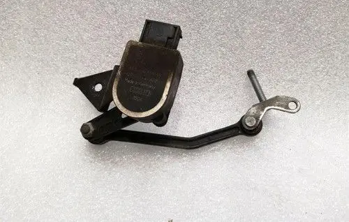 Mercedes-Benz GL X166 Front air suspension height level sensor A0045429918