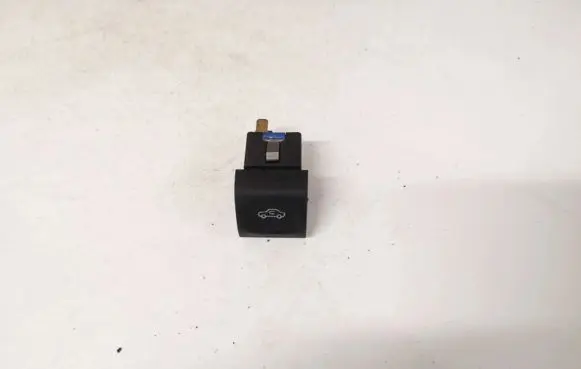 Opel Omega B1 Interior fan control switch 90457320