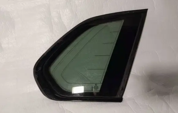 BMW X5 E70 Rear side window