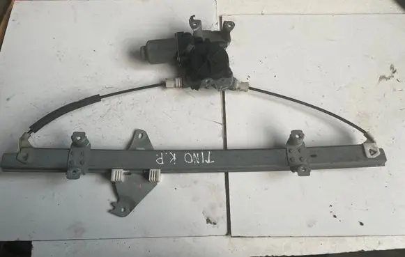 Nissan Almera Tino Front door window regulator with motor 114919 400601T7