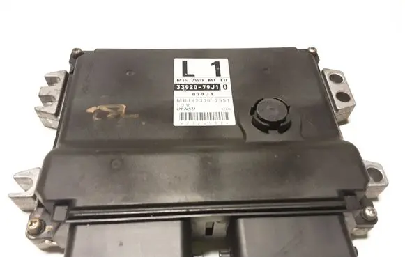 Suzuki SX4 Engine control unit/module 3392079J1 MB1123002551 079J1