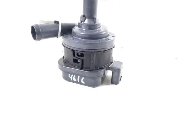 Volvo XC40 Electric auxiliary coolant/water pump 31493259