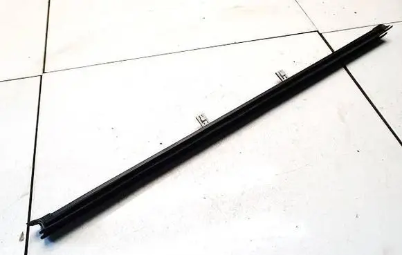 Ford Kuga III Front door glass trim molding